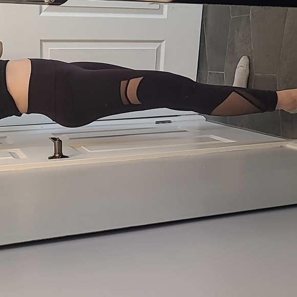 Lululemon Forget the Sweat Crop 21" Leggings - Picture 4 of 7